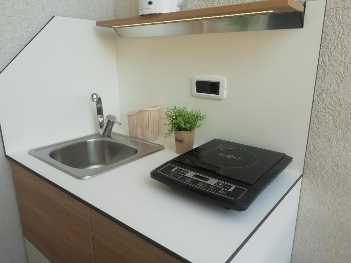 Guest House Jedro Petrovac Εξωτερικό φωτογραφία