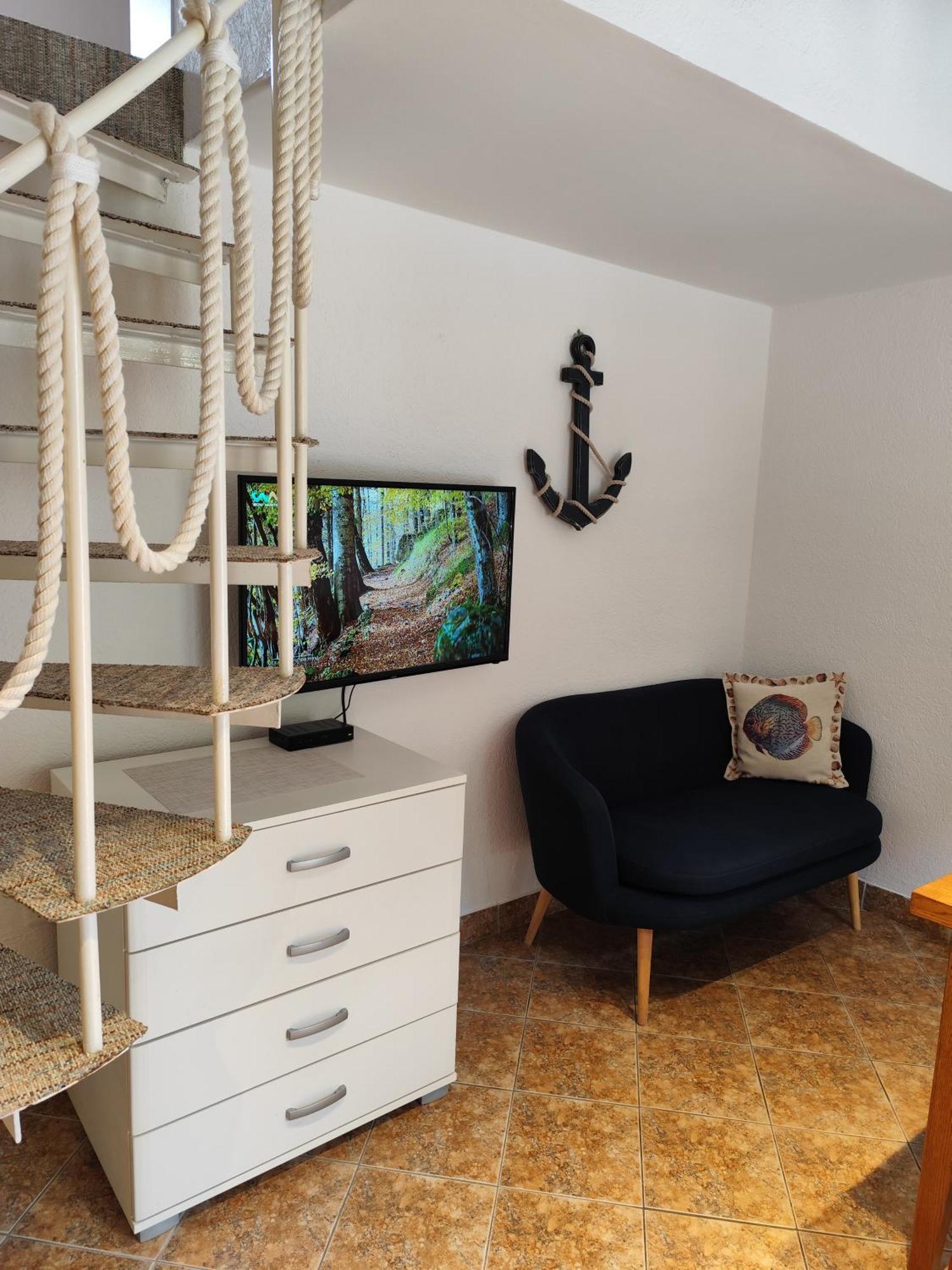 Guest House Jedro Petrovac Εξωτερικό φωτογραφία